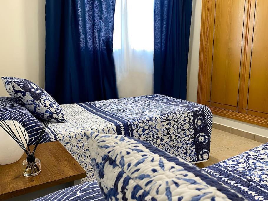 Comfortable Family House With Pool And Jacuzzi コスタ・デ・アンティグア エクステリア 写真